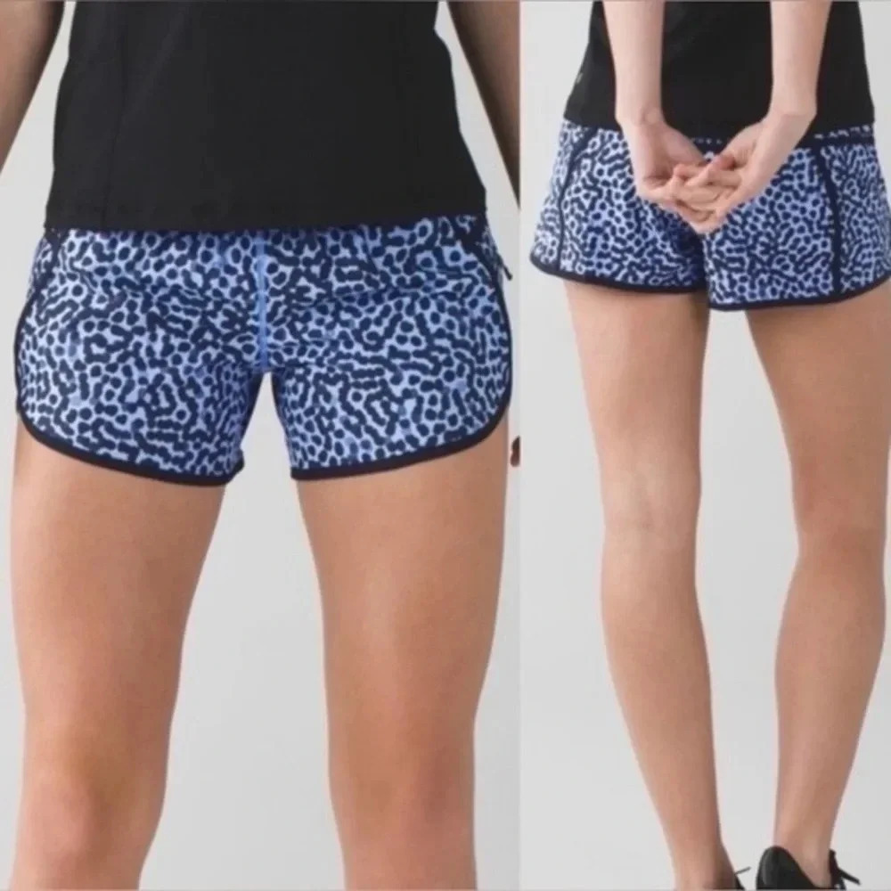 Lululemon Tracker Short III 4-Way Stretch Ace Spot Lullaby Short